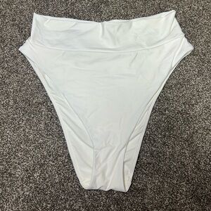 High Waisted White Bikini Bottoms 🤍